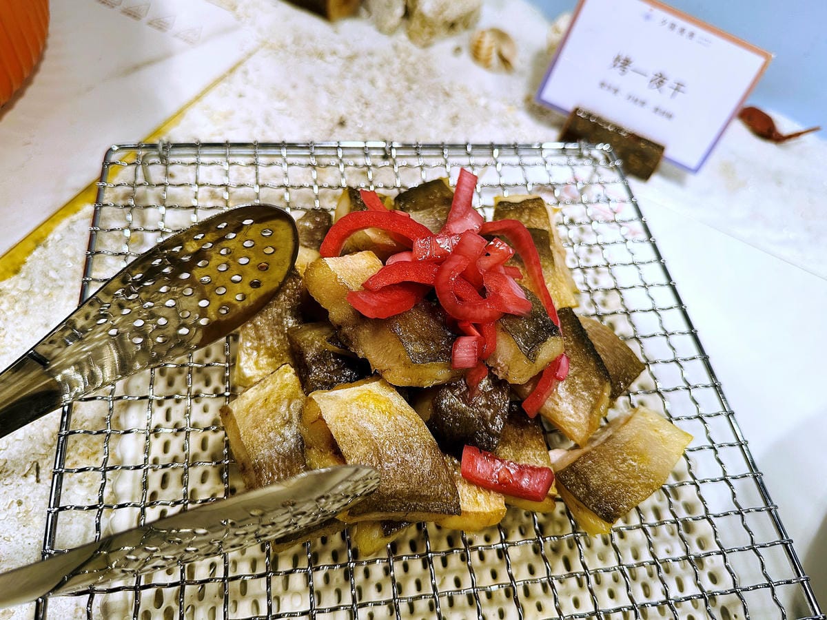 【蟬說:夕陽漫漫】台中清水高美濕地豪華露營!一泊二食免搭帳懶