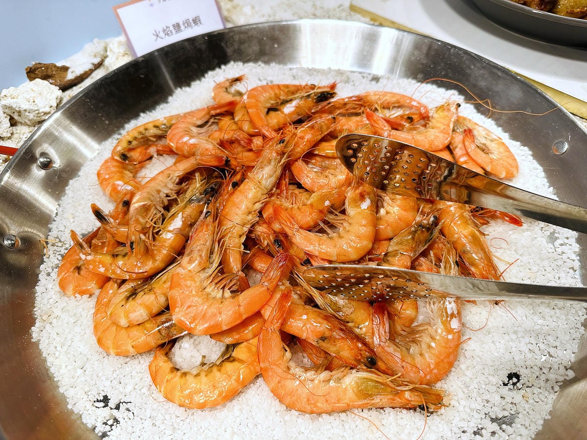 【蟬說:夕陽漫漫】台中清水高美濕地豪華露營!一泊二食免搭帳懶