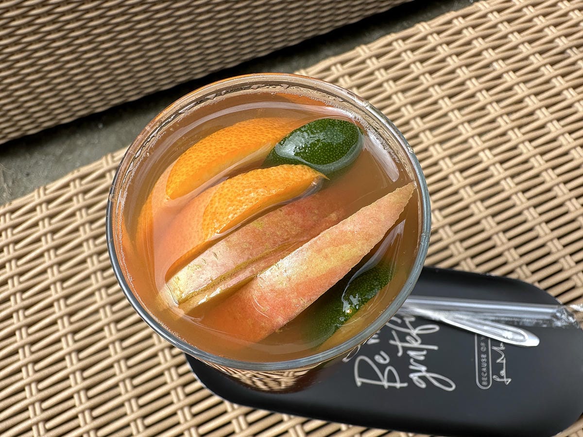 【La Moon玉膳坊朗月庭園餐廳】內湖美食餐廳包場派對都適合!內湖下午茶招牌麻糬鬆餅必吃!寵物友善餐廳與毛孩戶外草坪偽野餐