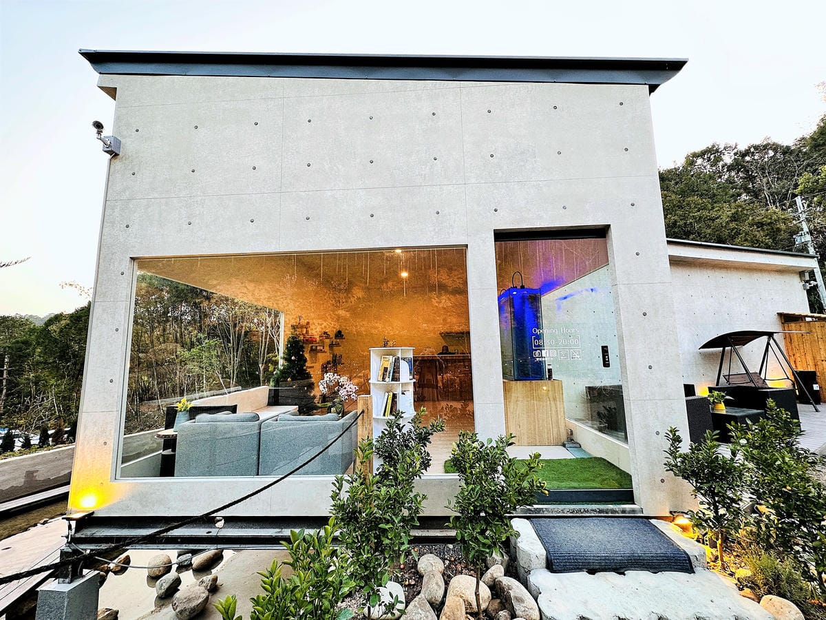 【葉子祕境】南投埔里絕美森林系住宿!超奢華星空villa房型開箱,一泊三食浪漫豪華偽露營!走進大自然裡「森呼吸」