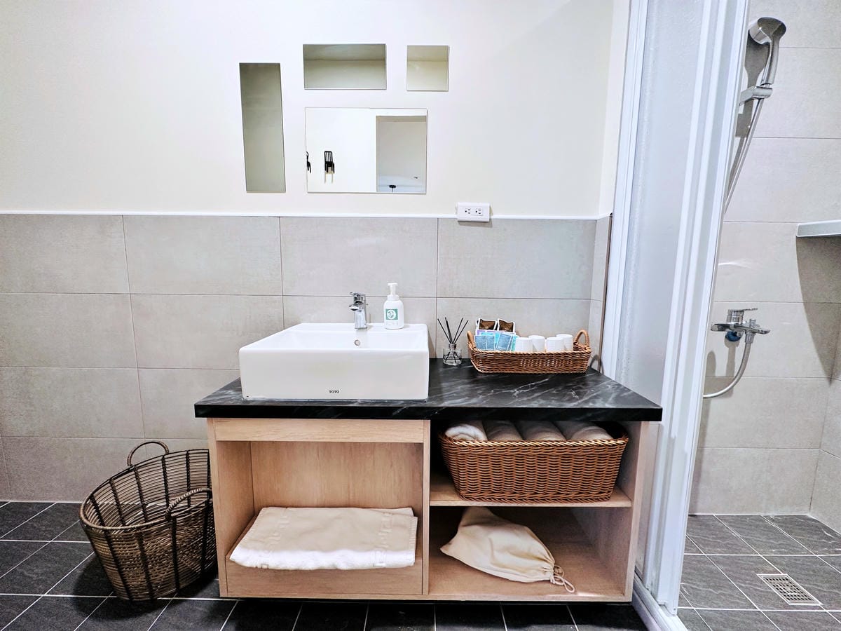 【葉子祕境】南投埔里絕美森林系住宿!超奢華星空villa房型開箱,一泊三食浪漫豪華偽露營!走進大自然裡「森呼吸」