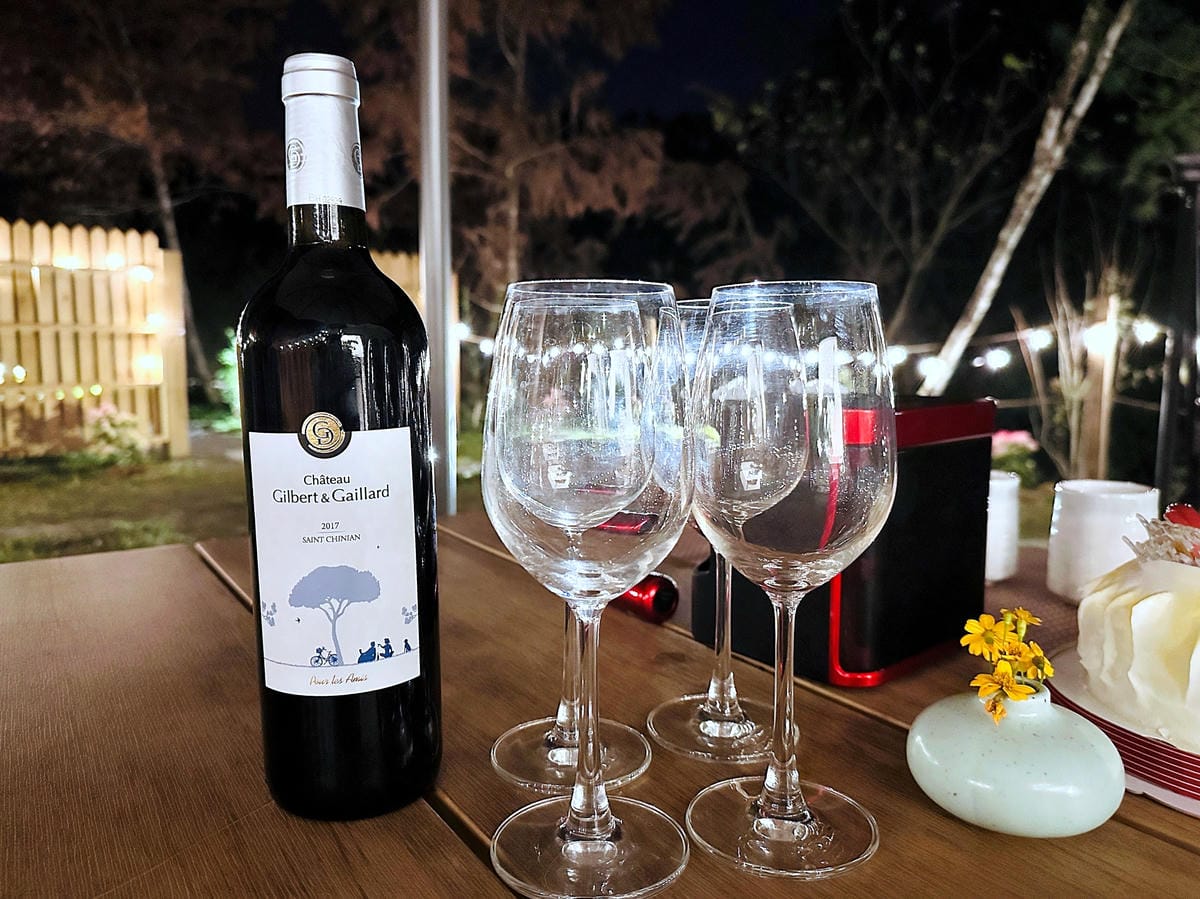 【葉子祕境】南投埔里絕美森林系住宿!超奢華星空villa房型開箱,一泊三食浪漫豪華偽露營!走進大自然裡「森呼吸」