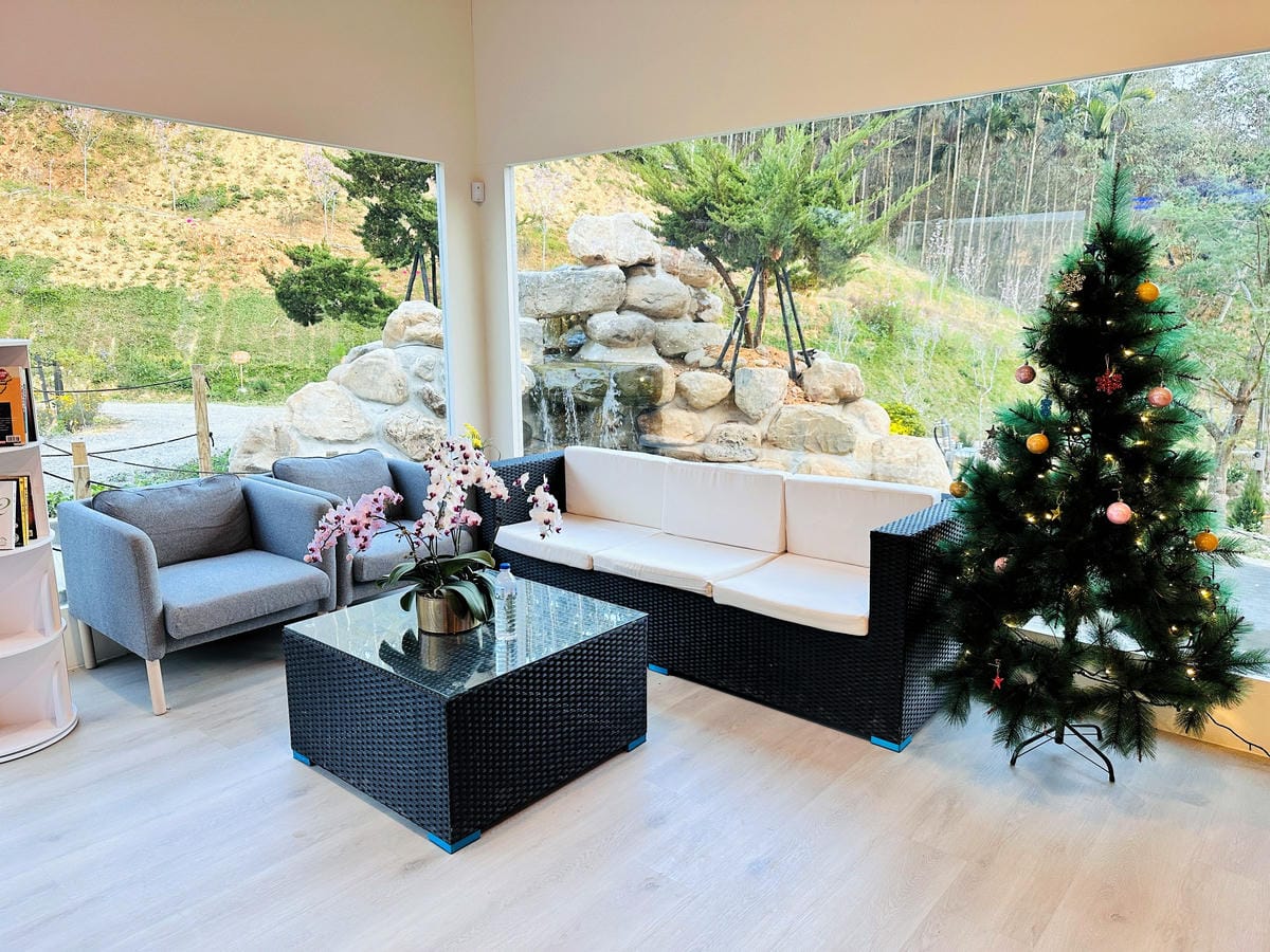 【葉子祕境】南投埔里絕美森林系住宿!超奢華星空villa房型開箱,一泊三食浪漫豪華偽露營!走進大自然裡「森呼吸」