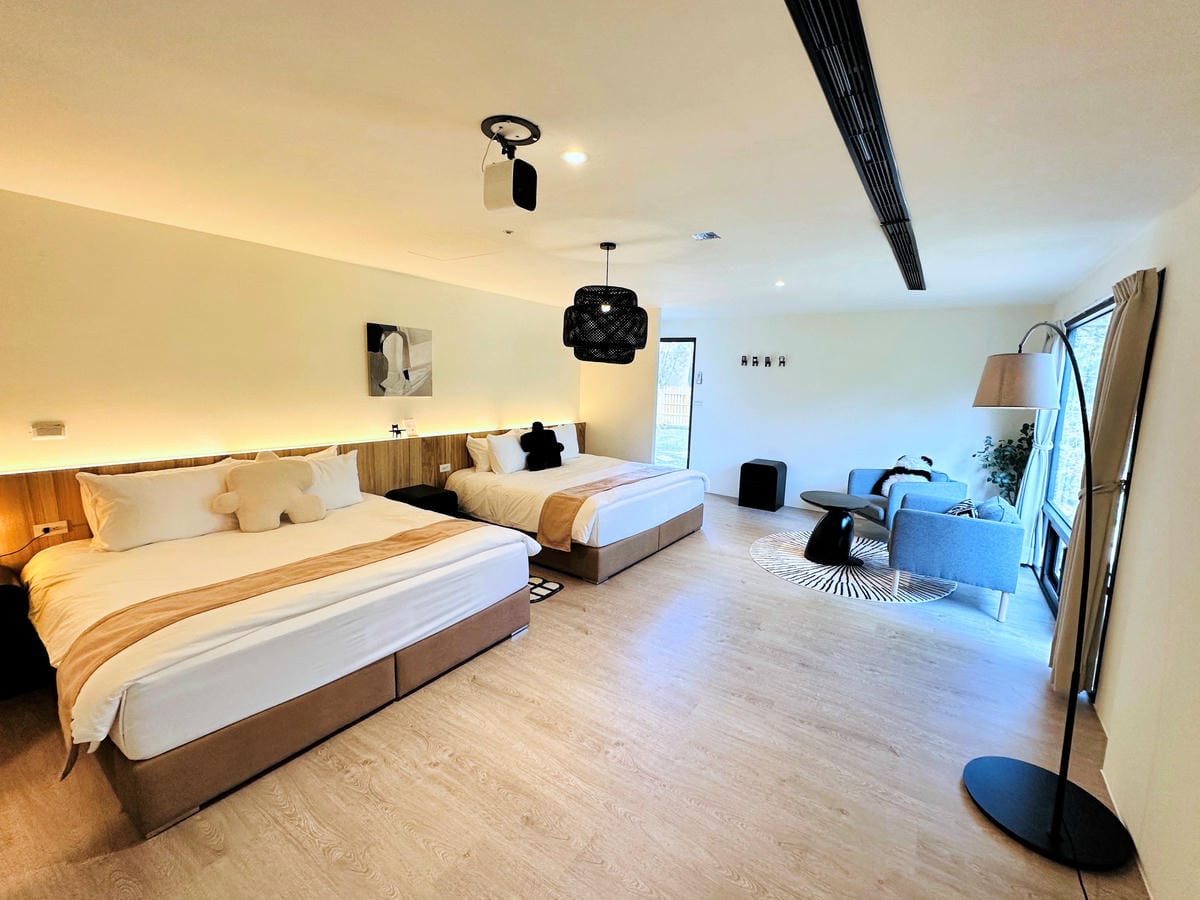 【葉子祕境】南投埔里絕美森林系住宿!超奢華星空villa房型開箱,一泊三食浪漫豪華偽露營!走進大自然裡「森呼吸」