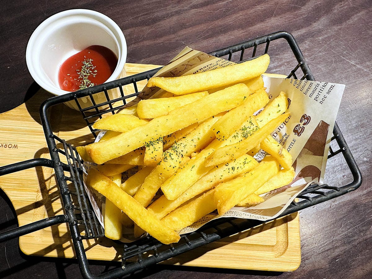 【默爾pasta pizza 台北誠品南西店】MORE默爾義大利餐廳,超人氣必吃『窯烤披薩』魅力無法擋!姊妹聚餐最佳選擇台北義式料理推薦!