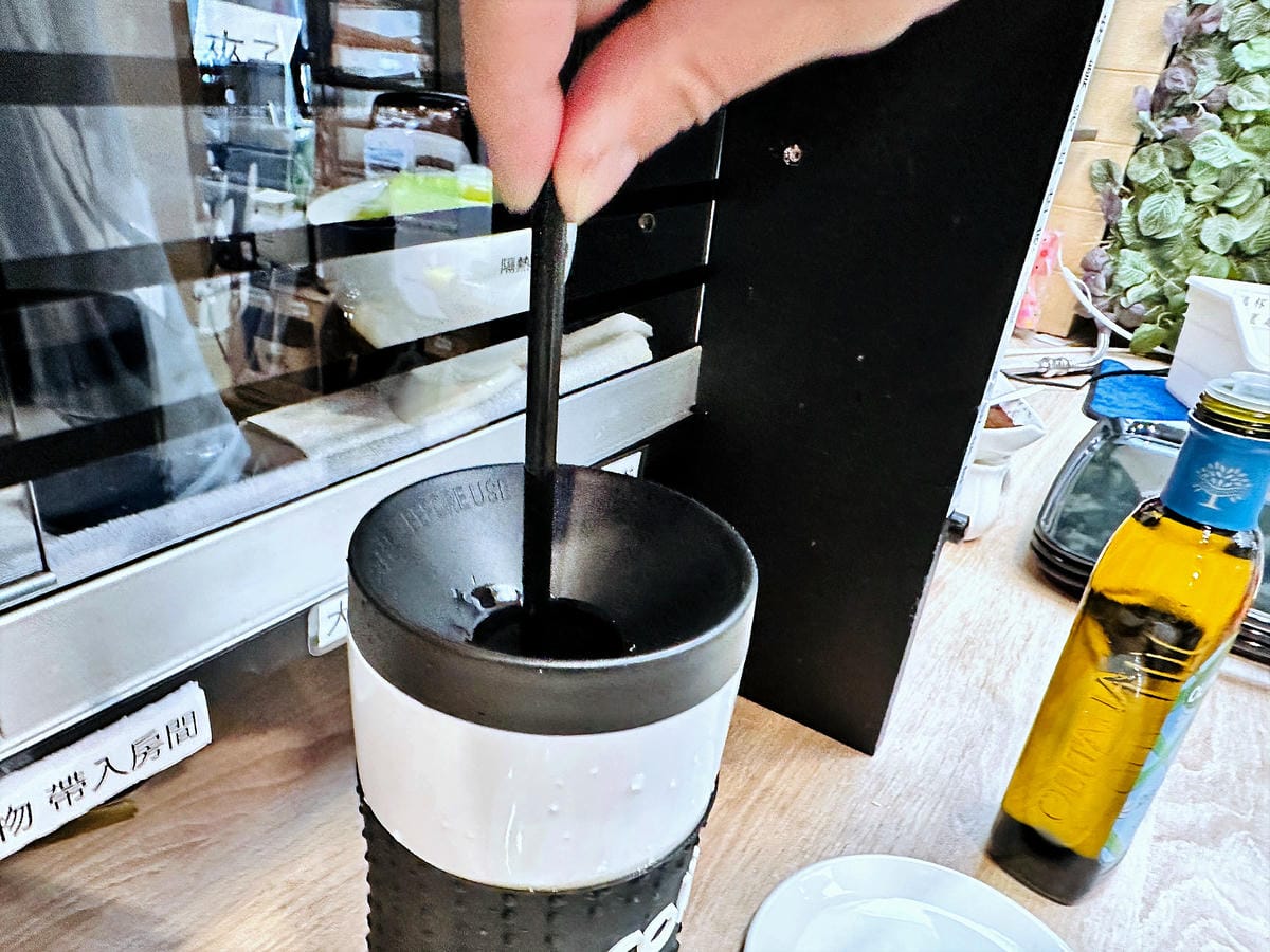 【后麗安心親子時尚旅宿(風自然2館)】台中后里親子民宿推薦!巨型溜滑梯搬進房間裡,超大湯屋泡浪漫玫瑰花瓣浴!