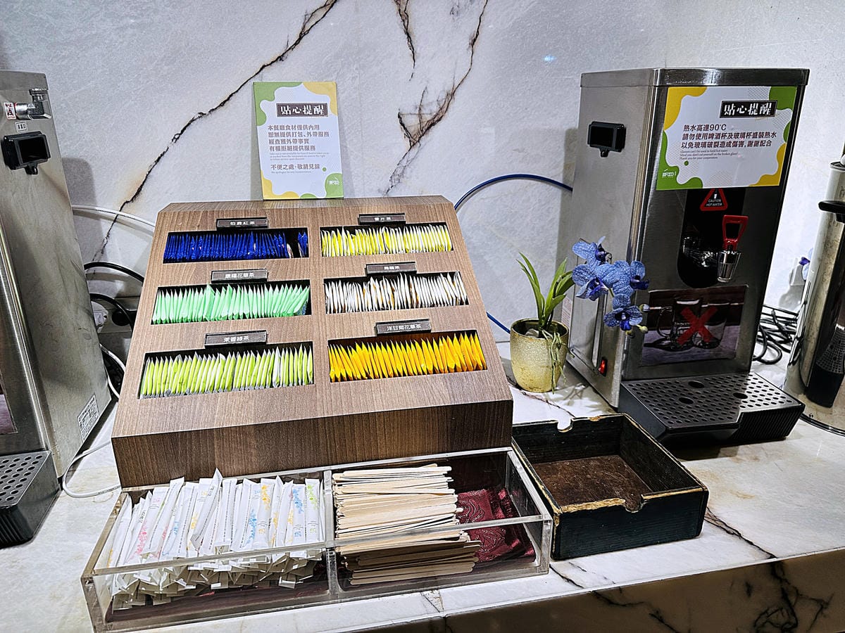 【豐FOOD百匯】台北大直典華《龍蝦之夜》龍蝦&海陸美食吃到飽!超人氣多國料理自助餐buffet任你吃!台北劍南路高CP值美食推薦!