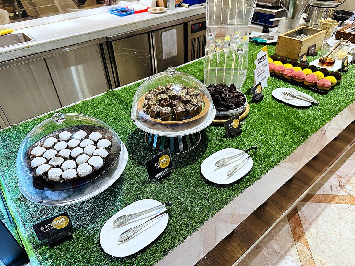 【豐FOOD百匯】台北大直典華《龍蝦之夜》龍蝦&海陸美食吃到飽!超人氣多國料理自助餐buffet任你吃!台北劍南路高CP值美食推薦!