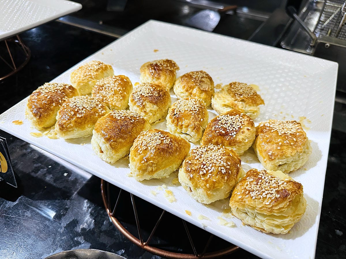 【豐FOOD百匯】台北大直典華《龍蝦之夜》龍蝦&海陸美食吃到飽!超人氣多國料理自助餐buffet任你吃!台北劍南路高CP值美食推薦!