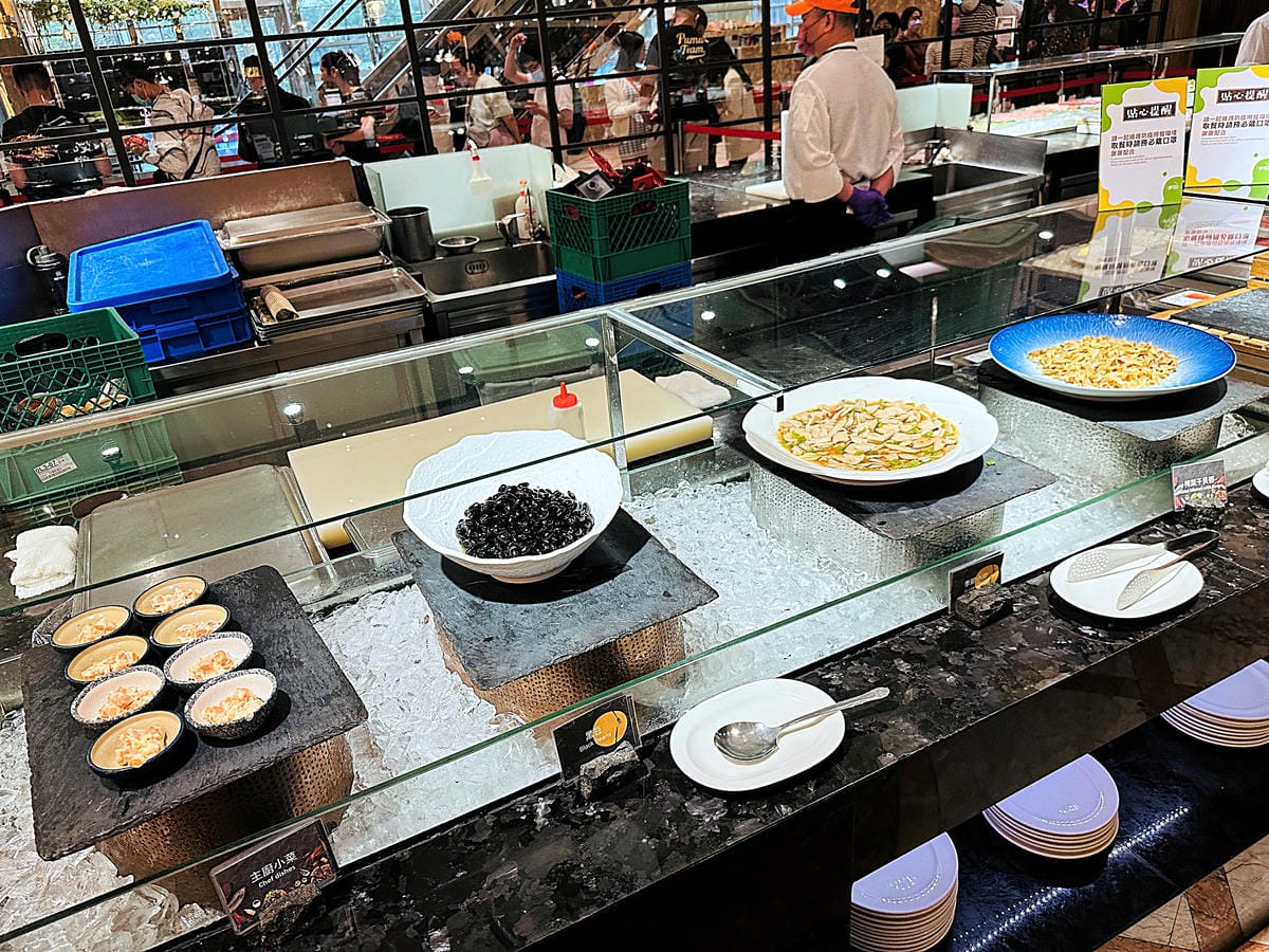 【豐FOOD百匯】台北大直典華《龍蝦之夜》龍蝦&海陸美食吃到飽!超人氣多國料理自助餐buffet任你吃!台北劍南路高CP值美食推薦!