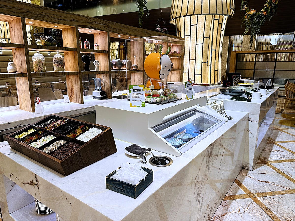 【豐FOOD百匯】台北大直典華《龍蝦之夜》龍蝦&海陸美食吃到飽!超人氣多國料理自助餐buffet任你吃!台北劍南路高CP值美食推薦!