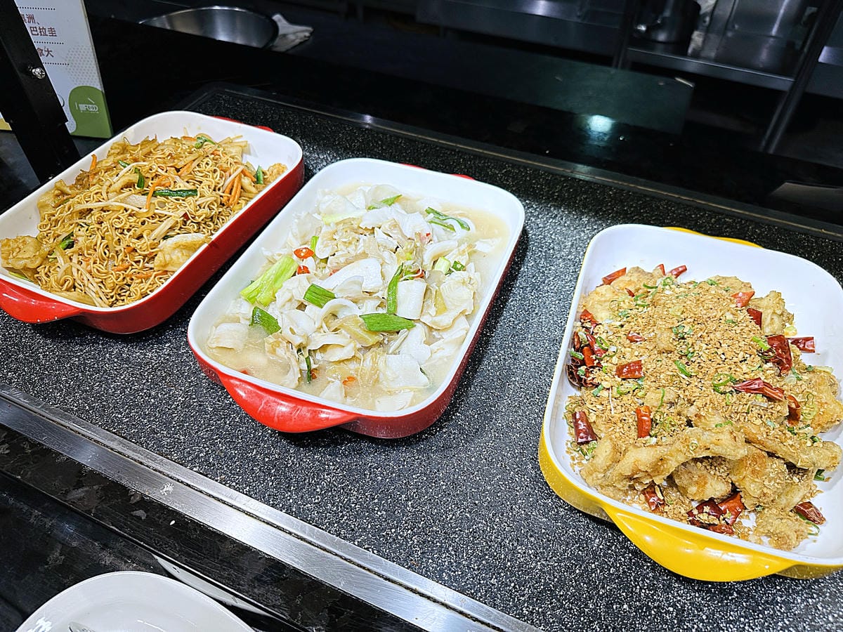 【豐FOOD百匯】台北大直典華《龍蝦之夜》龍蝦&海陸美食吃到飽!超人氣多國料理自助餐buffet任你吃!台北劍南路高CP值美食推薦!