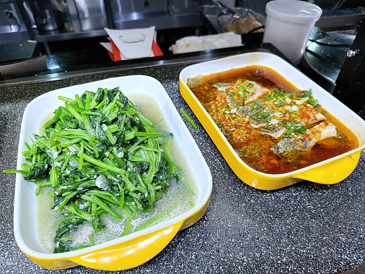 【豐FOOD百匯】台北大直典華《龍蝦之夜》龍蝦&海陸美食吃到飽!超人氣多國料理自助餐buffet任你吃!台北劍南路高CP值美食推薦!