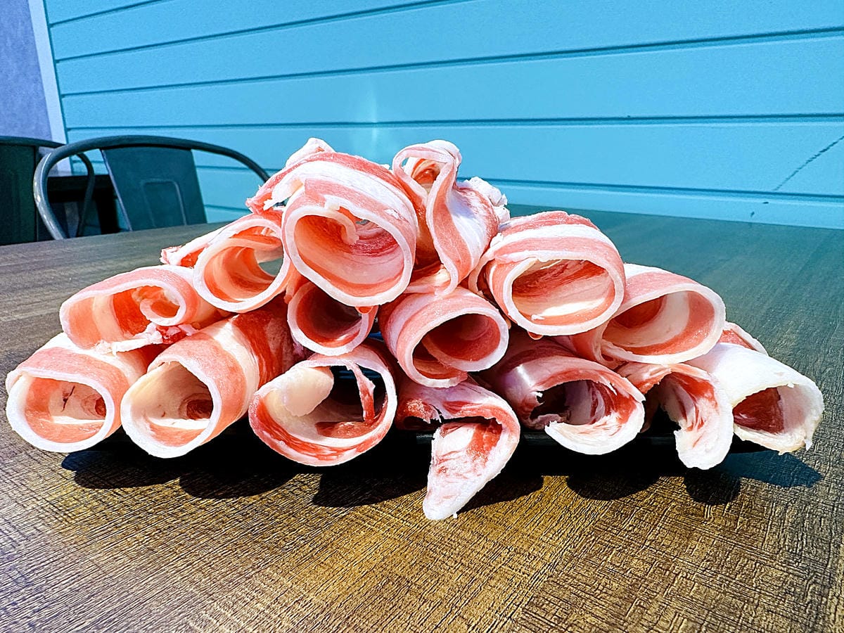 【韓雞一號 倉尺洞】宜蘭壯圍超人氣韓式料理餐廳!치킨하나『古亭穀倉』必拍網美景點!『朋月栻』2023新主題餐廳,超長超浮誇鐵板料理!