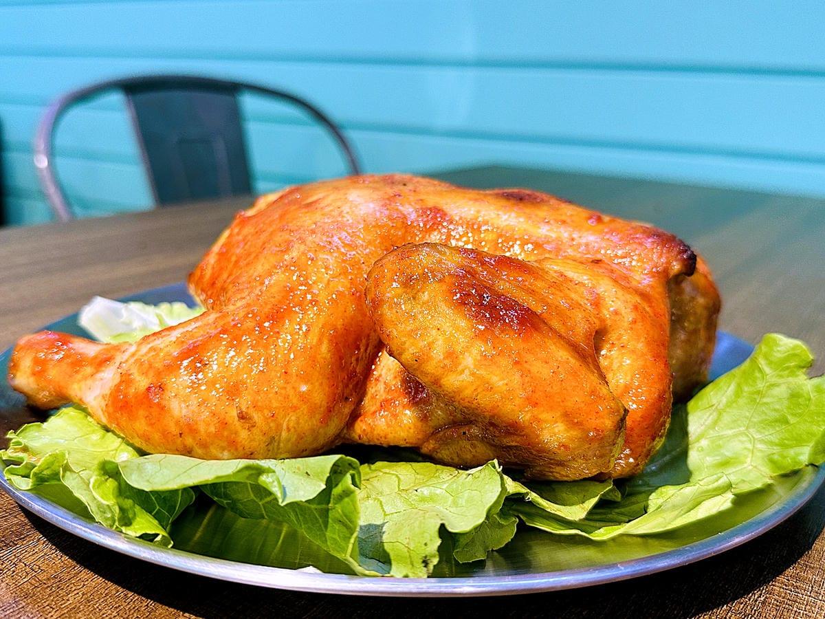 【韓雞一號 倉尺洞】宜蘭壯圍超人氣韓式料理餐廳!치킨하나『古亭穀倉』必拍網美景點!『朋月栻』2023新主題餐廳,超長超浮誇鐵板料理!