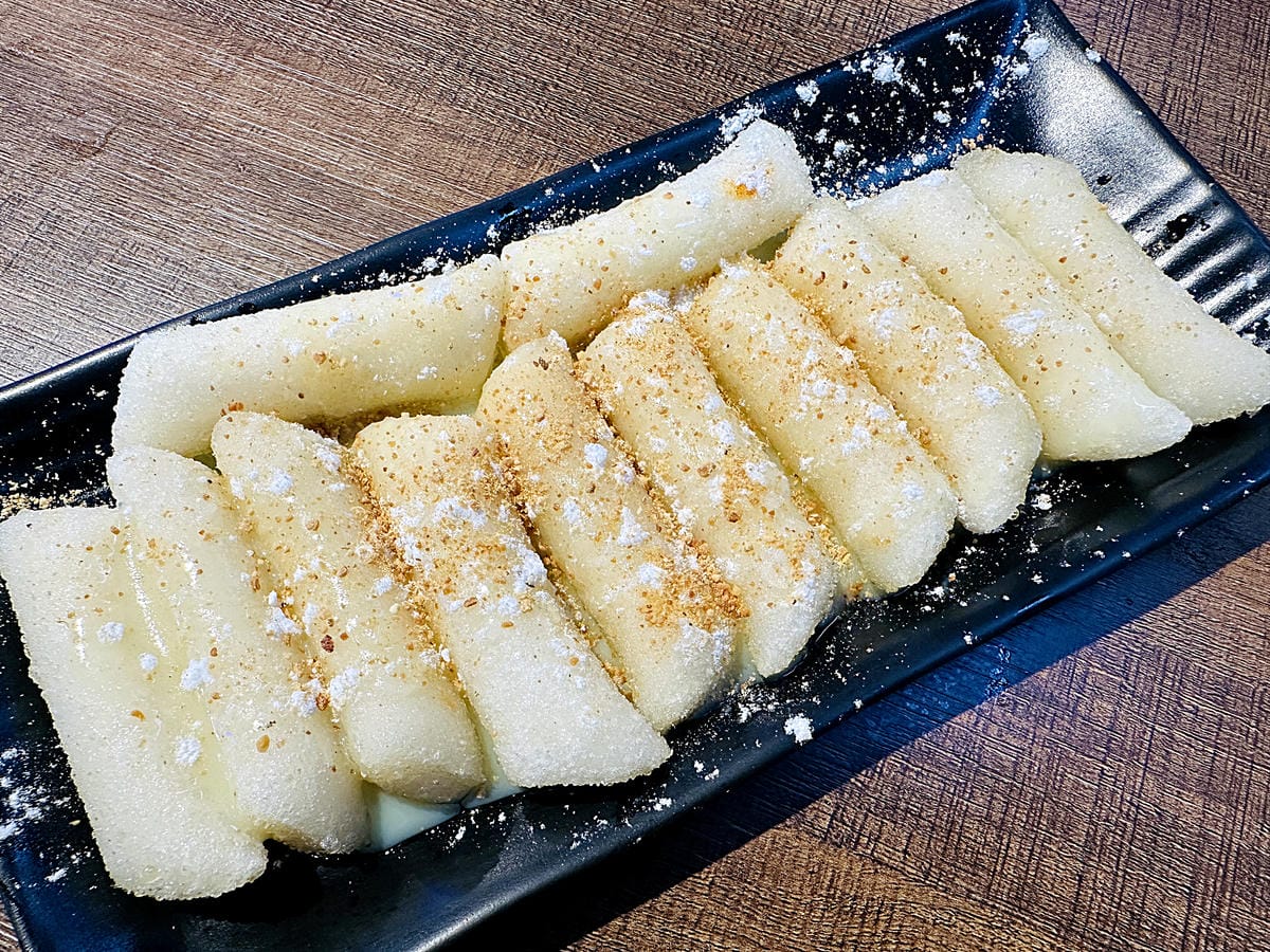 【韓雞一號 倉尺洞】宜蘭壯圍超人氣韓式料理餐廳!치킨하나『古亭穀倉』必拍網美景點!『朋月栻』2023新主題餐廳,超長超浮誇鐵板料理!