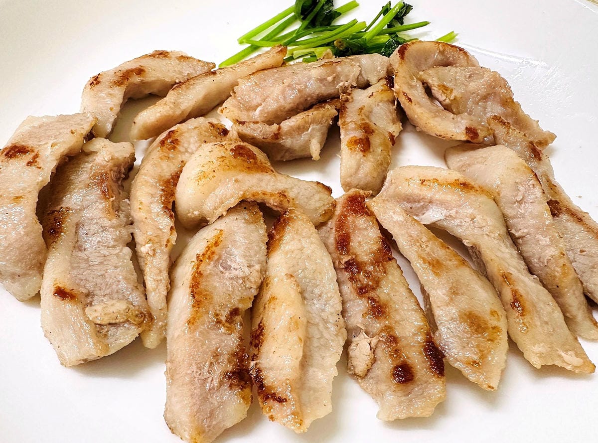 【天梯露營區】宜蘭露營車推薦!最夯最新『諾美締露營車』開箱!宜蘭大同百萬夜景盡收眼底!晚餐BBQ烤肉好歡樂!宜蘭免搭帳免裝備露營!