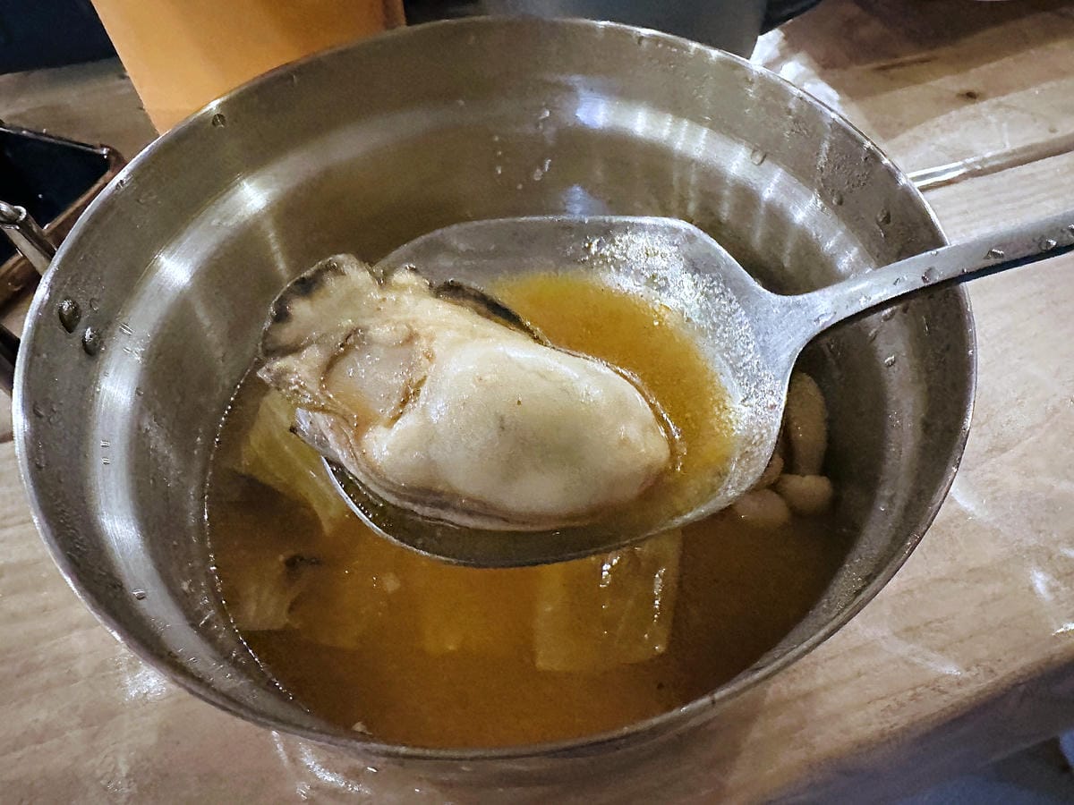 【天梯露營區】宜蘭露營車推薦!最夯最新『諾美締露營車』開箱!宜蘭大同百萬夜景盡收眼底!晚餐BBQ烤肉好歡樂!宜蘭免搭帳免裝備露營!