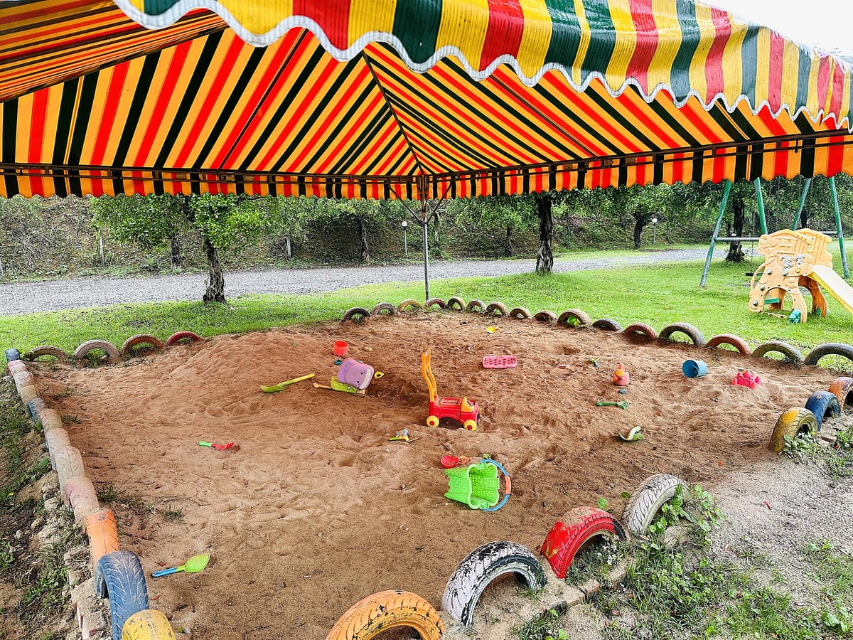 【天梯露營區】宜蘭露營車推薦!最夯最新『諾美締露營車』開箱!宜蘭大同百萬夜景盡收眼底!晚餐BBQ烤肉好歡樂!宜蘭免搭帳免裝備露營!