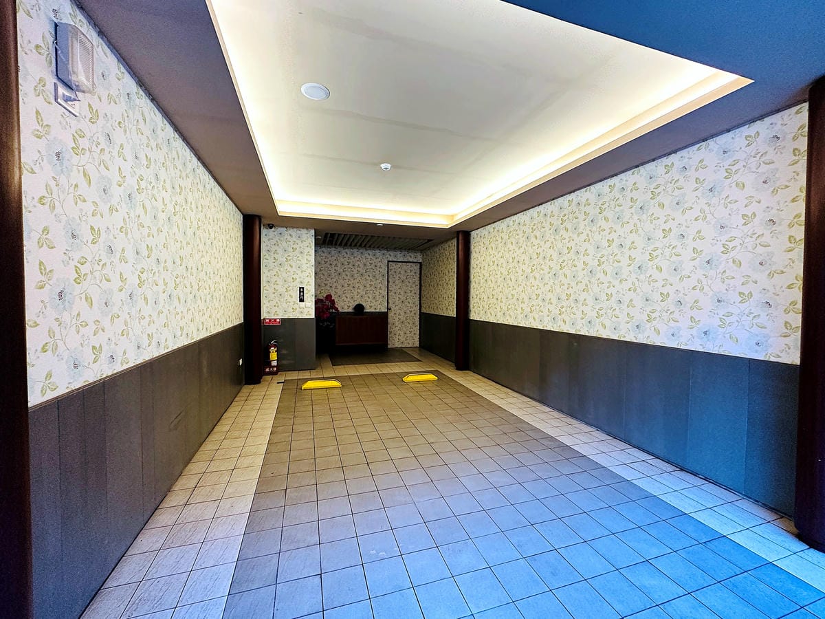 【天下居汽車行館】宜蘭MOTEL住宿推薦!人氣NO.1東方美學主題房型『豪華九間堂』52坪大空間!古裝Cosplay超好玩!