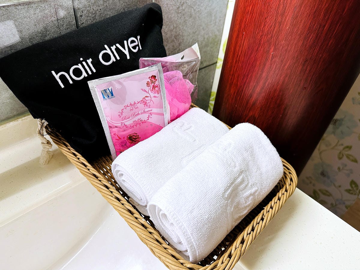 【天下居汽車行館】宜蘭MOTEL住宿推薦!人氣NO.1東方美學主題房型『豪華九間堂』52坪大空間!古裝Cosplay超好玩!