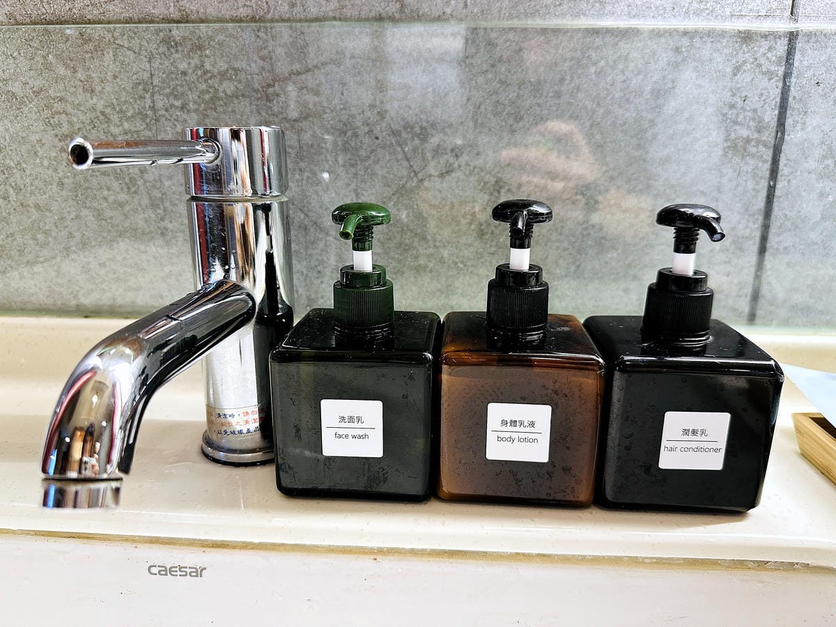 【天下居汽車行館】宜蘭MOTEL住宿推薦!人氣NO.1東方美學主題房型『豪華九間堂』52坪大空間!古裝Cosplay超好玩!