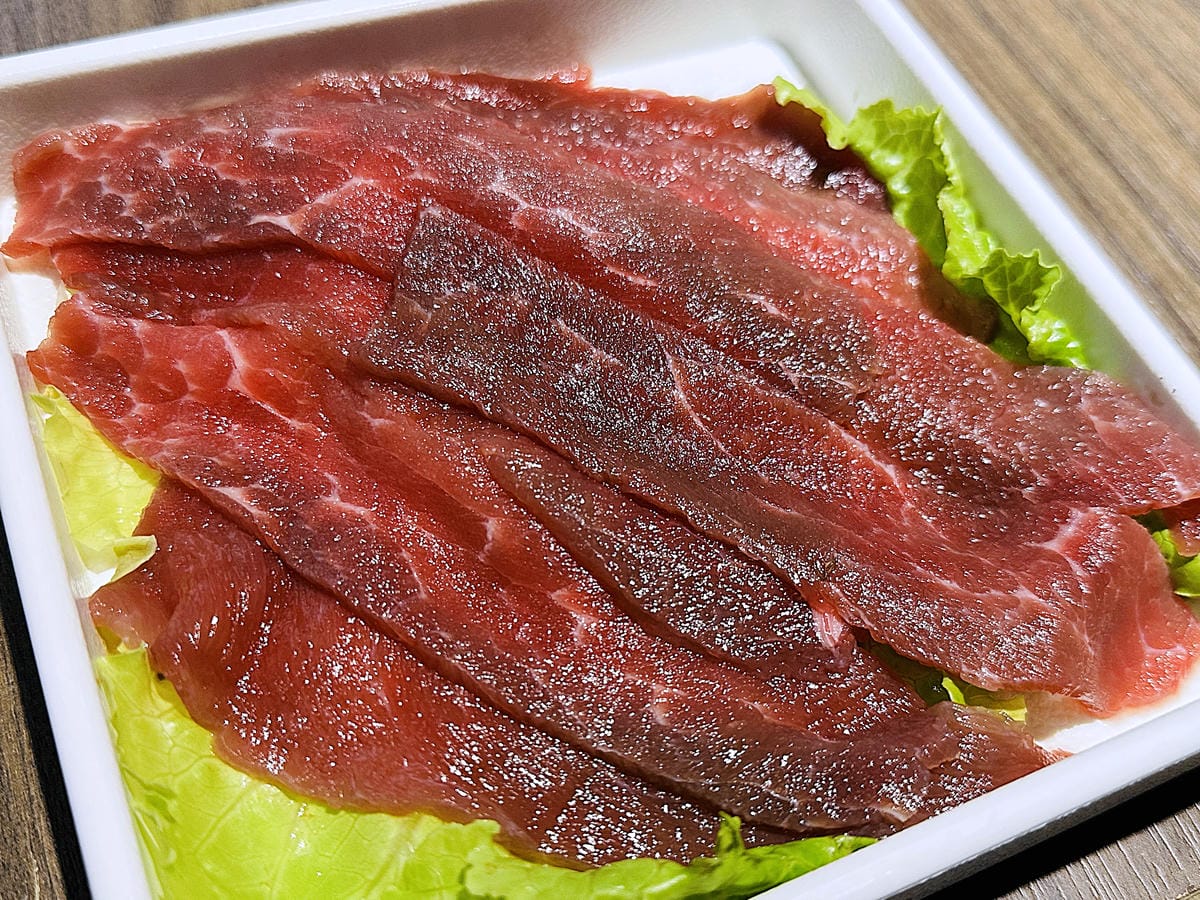 【籤王串麻鍋】四川道地香麻鍋,免費升級蛤蜊膠原蛋白湯!真材實料美味嚕串!超人氣招牌炸物「卜肉酥」「椒酥中卷」必點!台北六張犁美食推薦