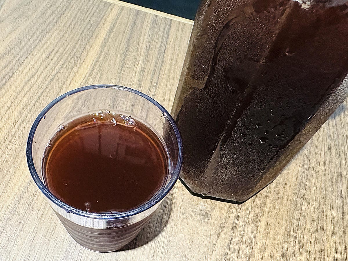 【籤王串麻鍋】四川道地香麻鍋,免費升級蛤蜊膠原蛋白湯!真材實料美味嚕串!超人氣招牌炸物「卜肉酥」「椒酥中卷」必點!台北六張犁美食推薦