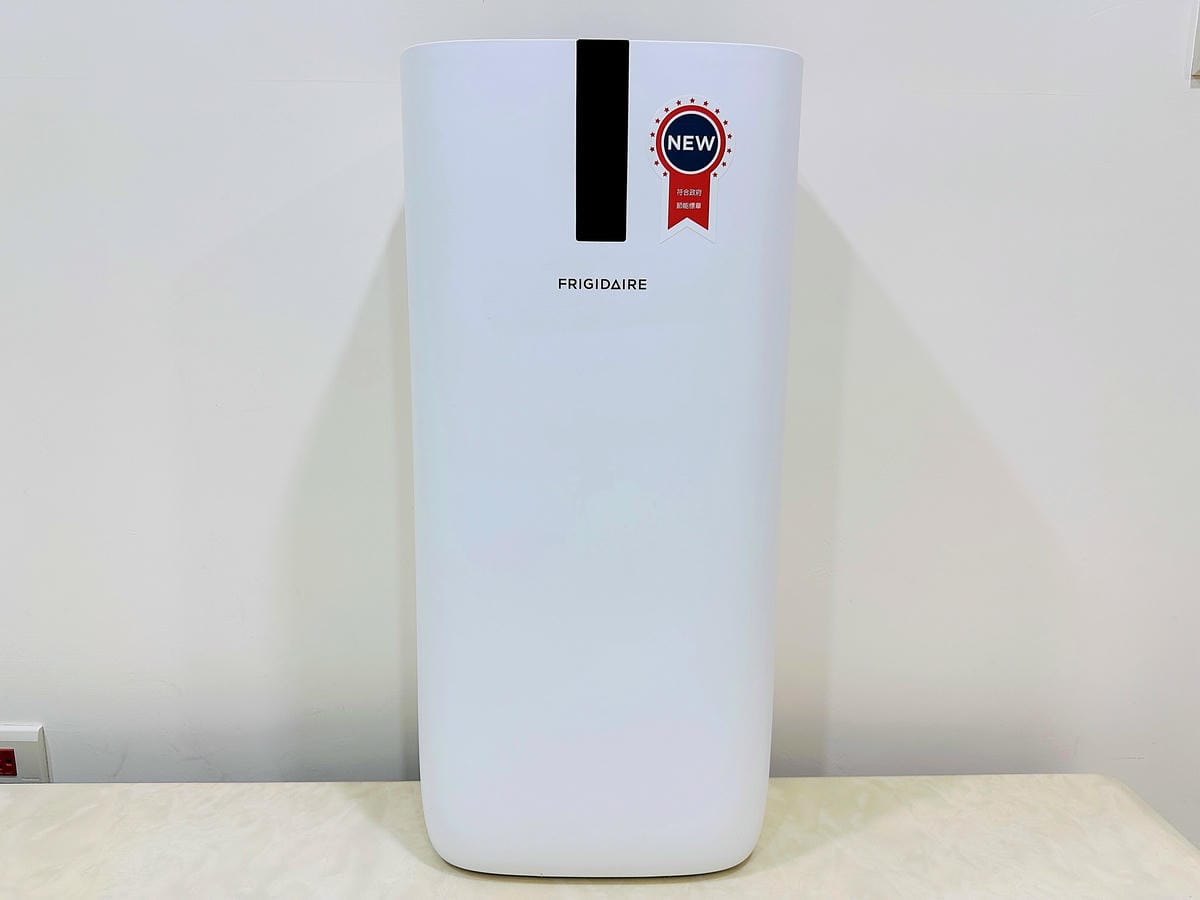 【FRIGIDAIRE富及第】CASR 4.4節能升級款智慧型空氣清淨機FAP-0441HP,負離子雙重過濾,DC直流風扇31段式風速調整,過敏兒救星!隨時把控空氣品質,髒空氣通通一網打盡!