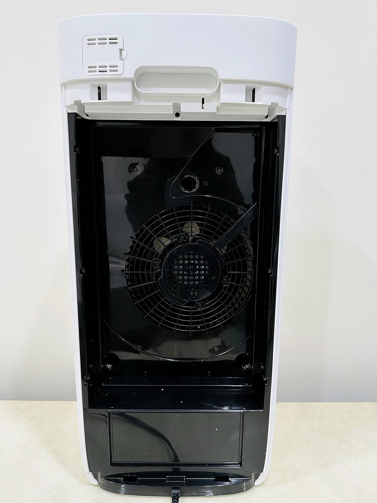 【FRIGIDAIRE富及第】CASR 4.4節能升級款智慧型空氣清淨機FAP-0441HP,負離子雙重過濾,DC直流風扇31段式風速調整,過敏兒救星!隨時把控空氣品質,髒空氣通通一網打盡!