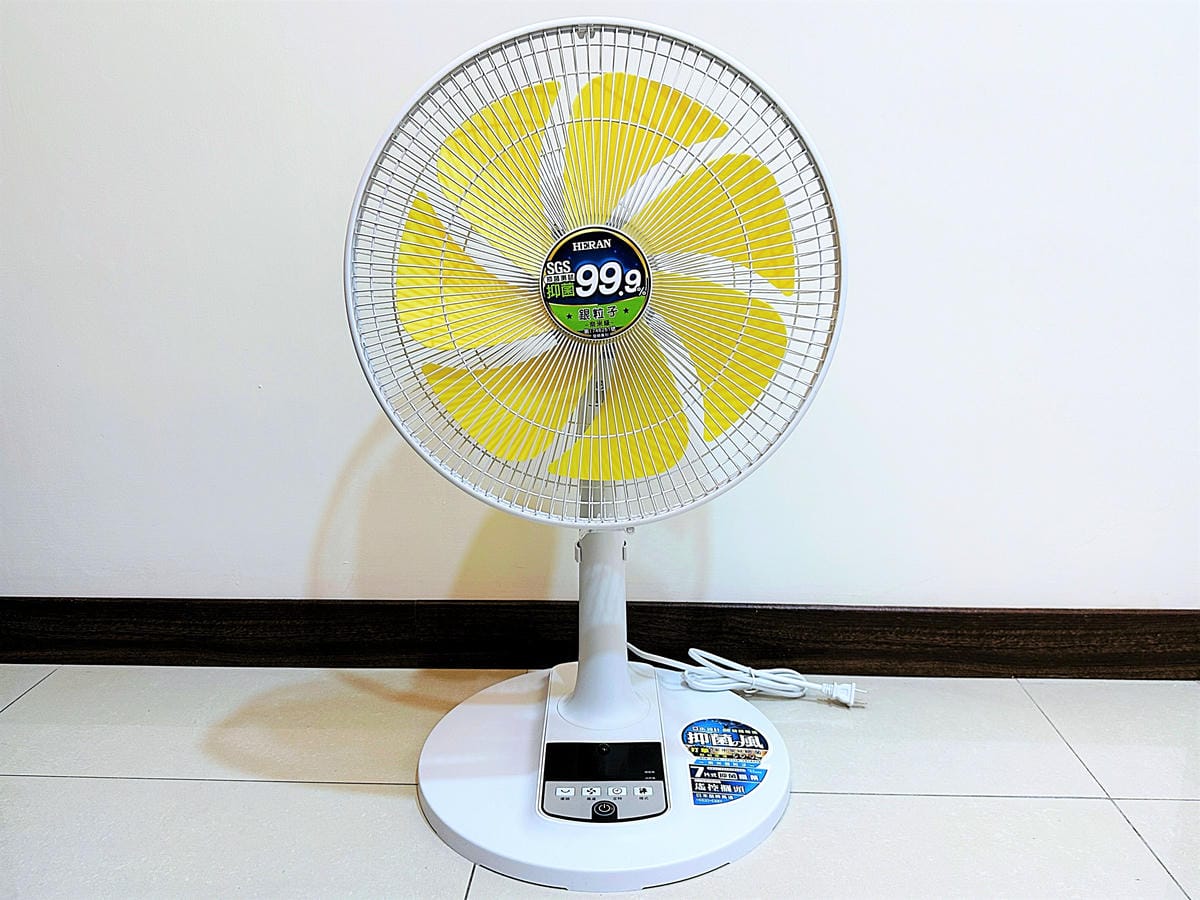 【禾聯家電HERAN】智能變頻禾聯抑菌風扇,奈米銀粒子抑菌扇葉,可遠端遙控超方便! 能夠打擊病菌的電風扇!居家生活實用熱銷家電開箱!