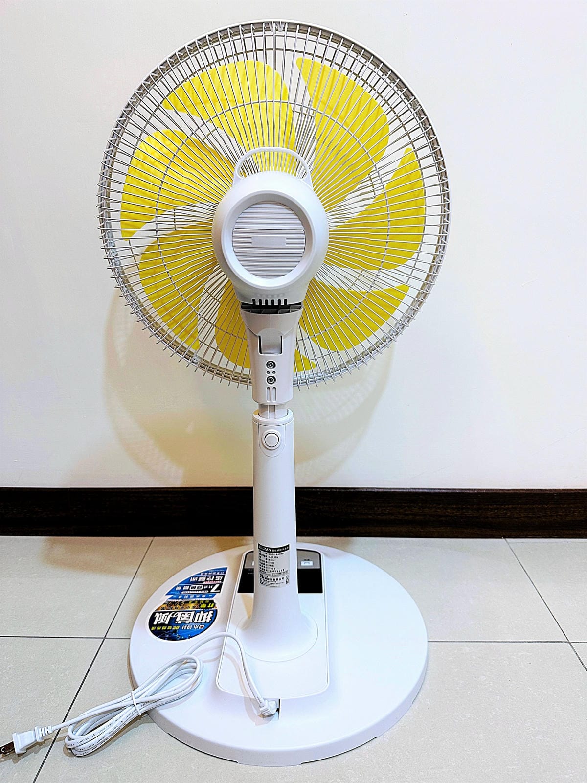 【禾聯家電HERAN】智能變頻禾聯抑菌風扇,奈米銀粒子抑菌扇葉,可遠端遙控超方便! 能夠打擊病菌的電風扇!居家生活實用熱銷家電開箱!