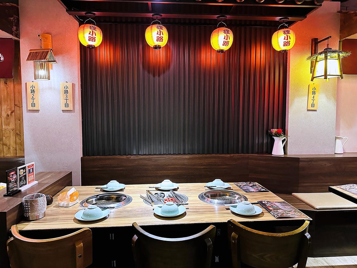 【狸小路燒肉專賣店】基隆超人氣燒肉推薦!激推頂級奢華「日本和牛雙人饗宴」超吸睛華麗九宮格儀式感滿點!嫩滑多汁『日本A5和牛』一吃入魂