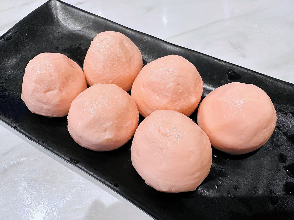 【朋月栻 宗음식含吃一隻雞 土城店】『招牌一隻雞湯』不用遠赴韓國美味經典呈現!超浮誇霸氣海鮮盆挑戰痛風極限!