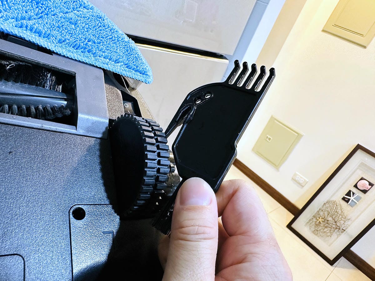 【SANSUI山水】智能掃拖掃地機器人SSR-V88,獨立集塵盒/水箱「清掃吸塵拖地」通通輕鬆搞定!陀螺儀導航不迷路支援google音箱,家中必備智能好夥伴!