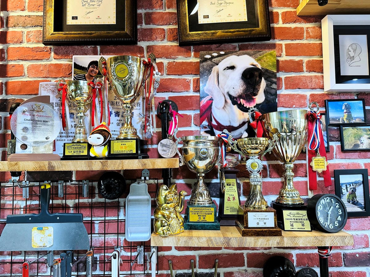 【大耳朵朵】桃園中壢必買伴手禮!你一定沒吃過的『酥』『鬆』『脆』曲奇餅!辦公室人氣團購美食,桃園中壢伴手禮推薦!