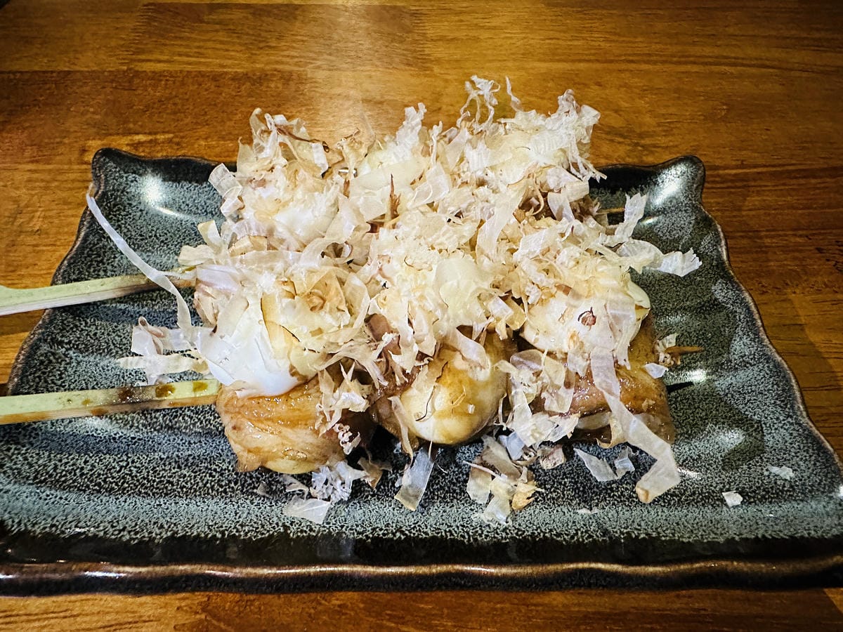 【老崧田居酒屋】捷運南京三民站居酒屋推薦!道道好吃不踩雷日料、串燒配梅酒超滿足!趕快納入口袋名單