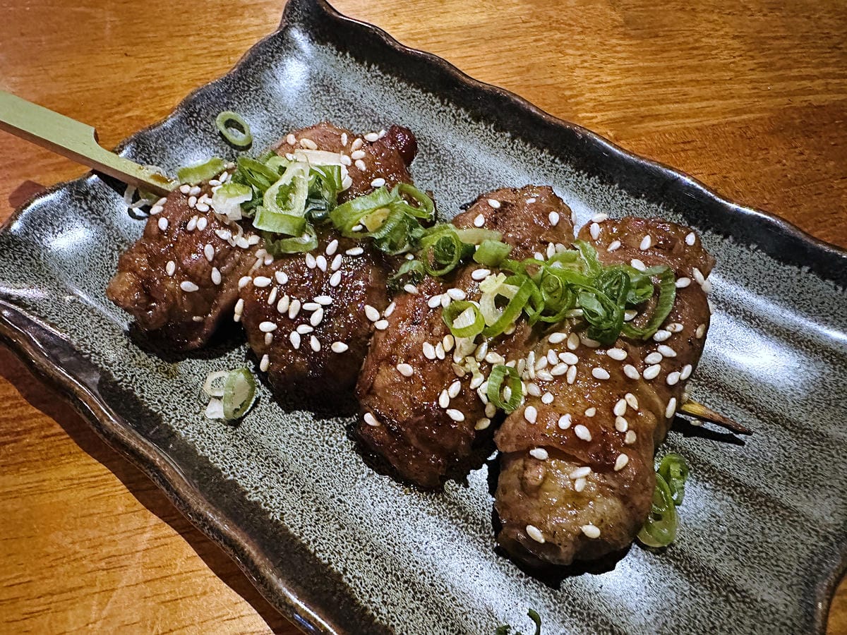 【老崧田居酒屋】捷運南京三民站居酒屋推薦!道道好吃不踩雷日料、串燒配梅酒超滿足!趕快納入口袋名單