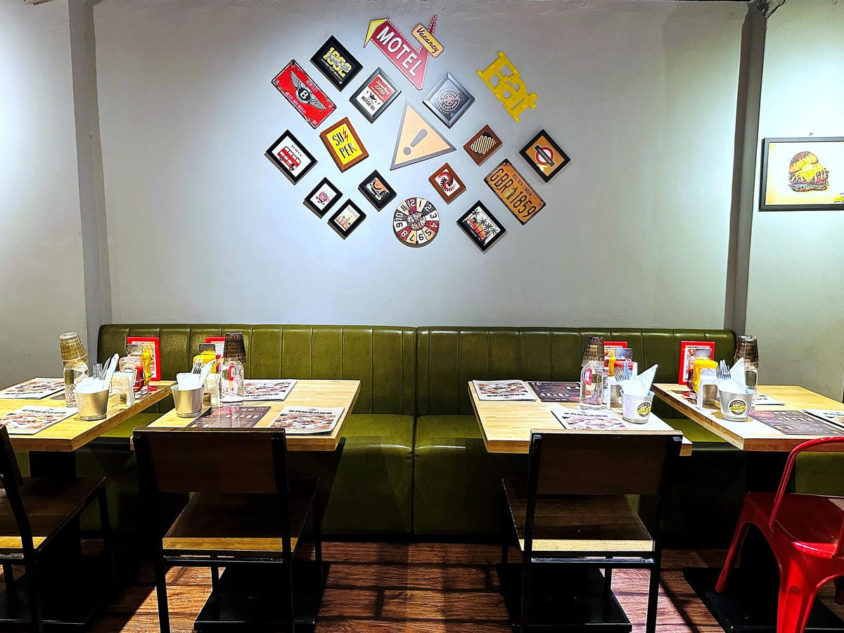 【Stan&Cat史丹貓美式餐廳 西門店】台北大份量美食推薦!無敵巨無霸牛肉堡一吃就上癮捷運西門町站,人氣必吃美式餐廳!