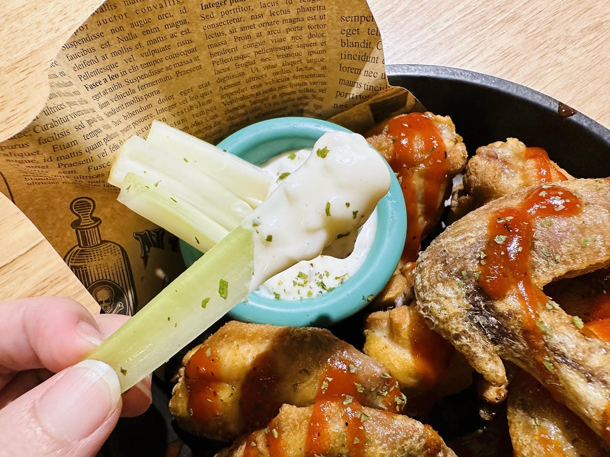 【Stan&Cat史丹貓美式餐廳 西門店】台北大份量美食推薦!無敵巨無霸牛肉堡一吃就上癮捷運西門町站,人氣必吃美式餐廳!