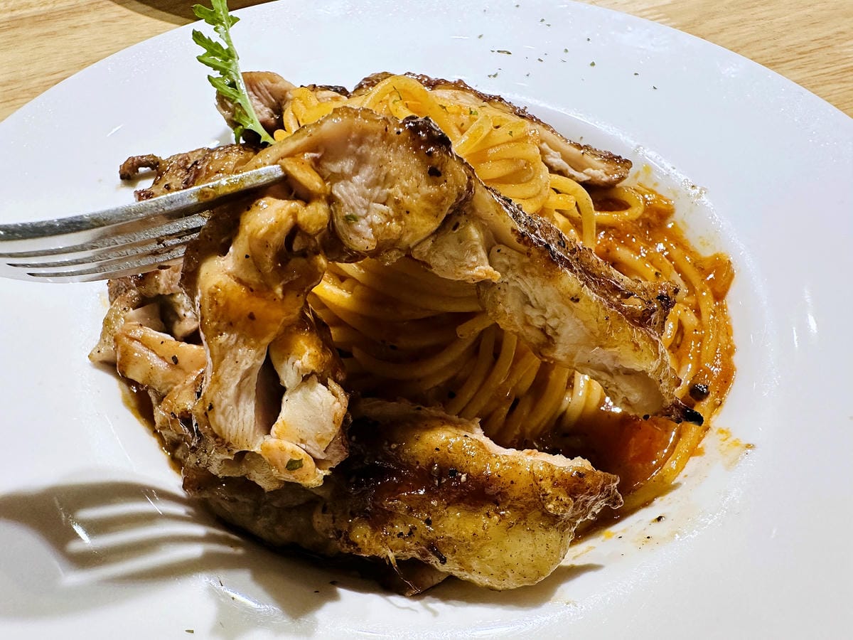 【Stan&Cat史丹貓美式餐廳 西門店】台北大份量美食推薦!無敵巨無霸牛肉堡一吃就上癮捷運西門町站,人氣必吃美式餐廳!