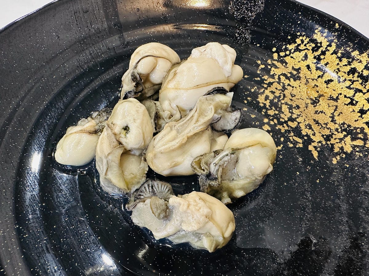 【涮金鍋】桃園火鍋最新口袋必吃名單!招牌黃金雞湯鍋煮什麼都好