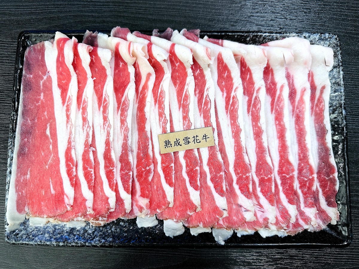 【洞豆腐】台中新品牌火鍋全新開幕!主打「東北酸菜白肉」「正川