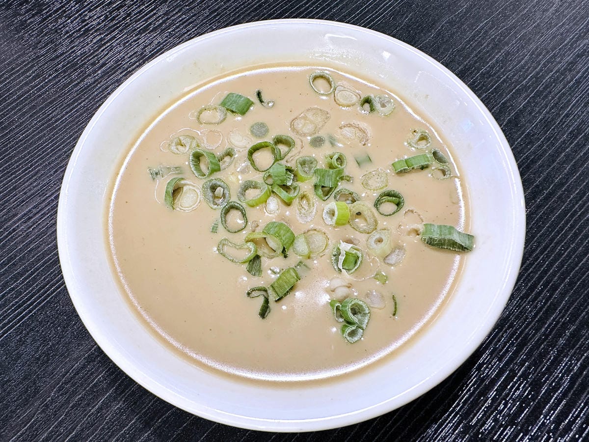 【洞豆腐】台中新品牌火鍋全新開幕!主打「東北酸菜白肉」「正川