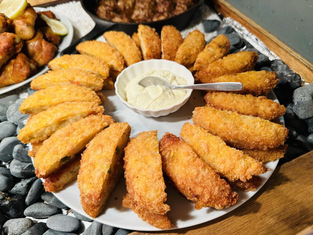 【蟬說:山中靜靜】台中酒桶山豪華秋冬露營,桂花弄帳篷區絕美景