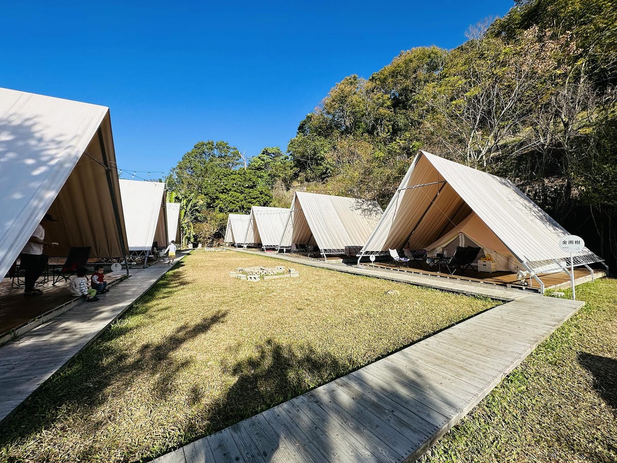 【蟬說:山中靜靜】台中酒桶山豪華秋冬露營,桂花弄帳篷區絕美景