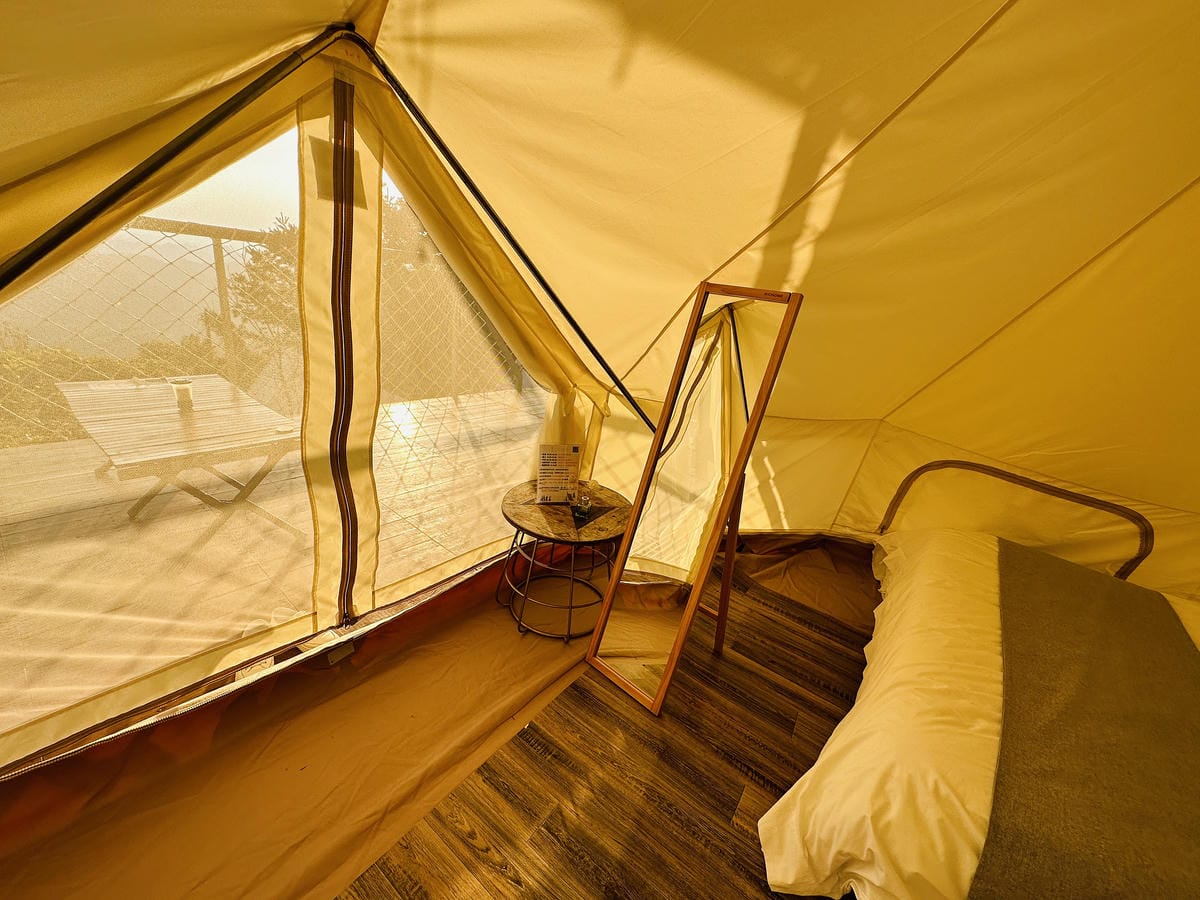 【蟬說:山中靜靜】台中酒桶山豪華秋冬露營,桂花弄帳篷區絕美景