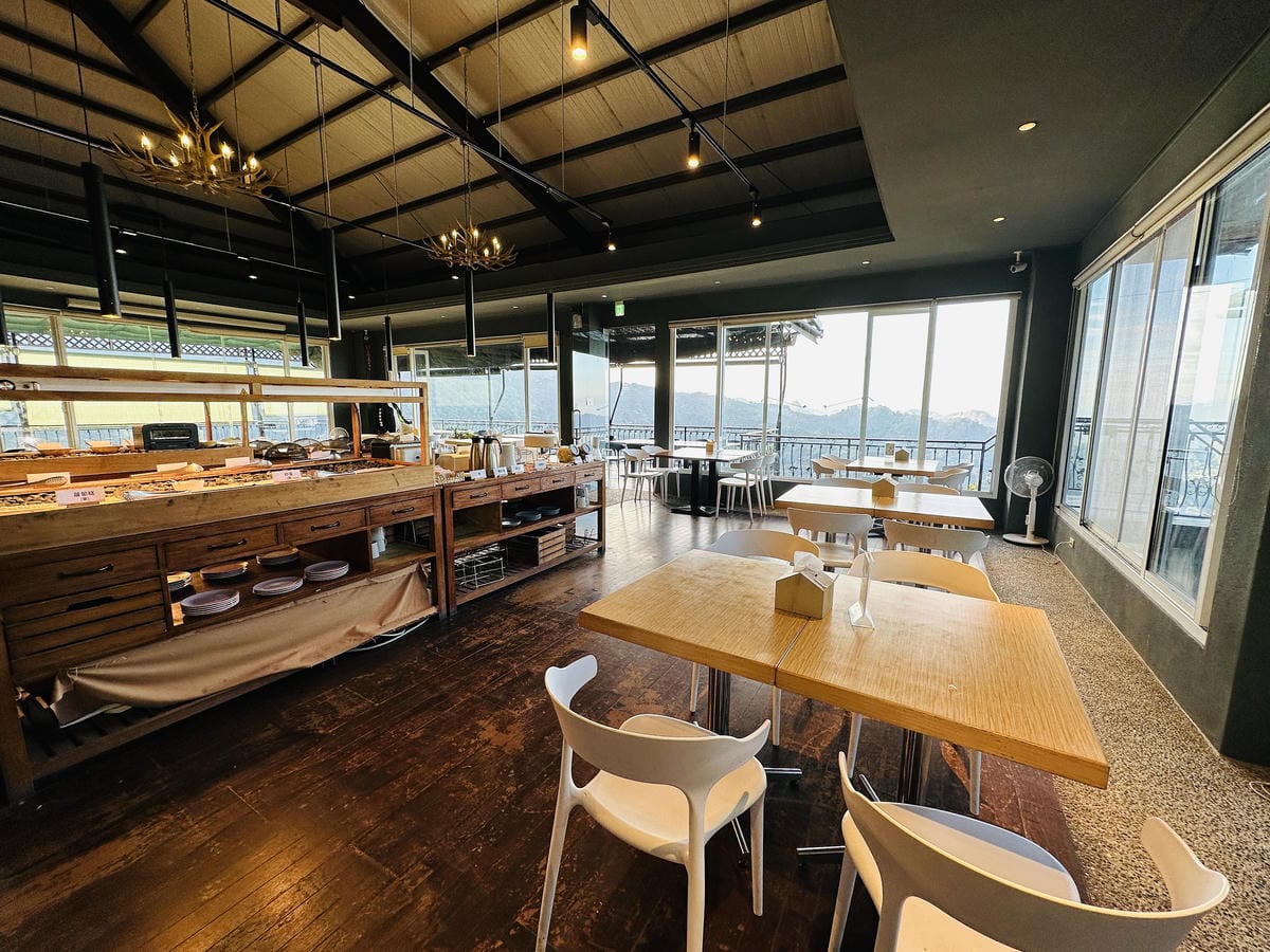 【蟬說:山中靜靜】台中酒桶山豪華秋冬露營,桂花弄帳篷區絕美景