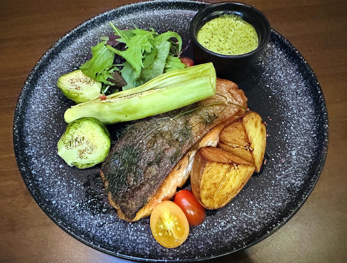 【你覺得呢餐酒館】大巨蛋4.9顆星超高評價餐廳推薦!每一道料