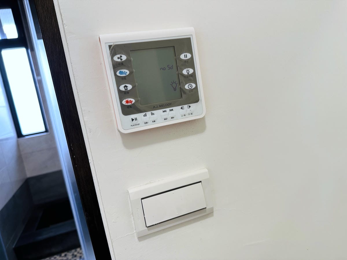 【鄉聚冬山】宜蘭包棟民宿推薦!大坪數超Chill田野景觀房,